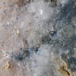 Fleur Améthyste 750G détail Arrière de la pièce