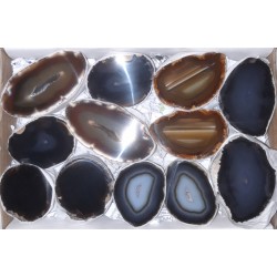 Lot 12 Various Agates
