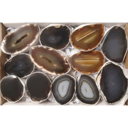 Lot 12 Various Agates